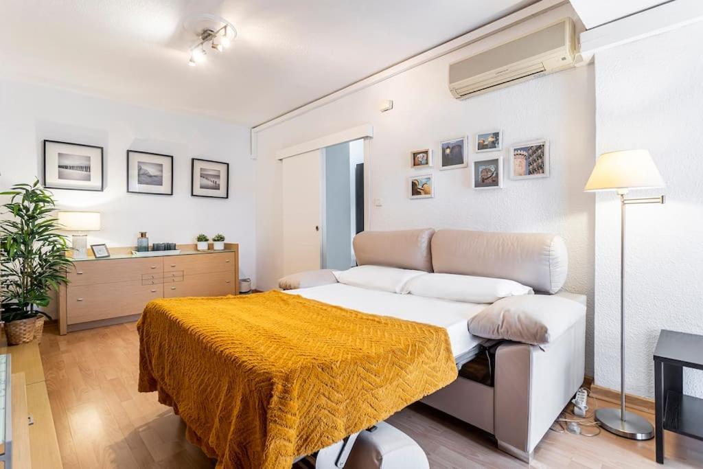 Precioso Piso Moderno: Terraza, A/C, Netflix, Wifi Apartman Valencia Kültér fotó