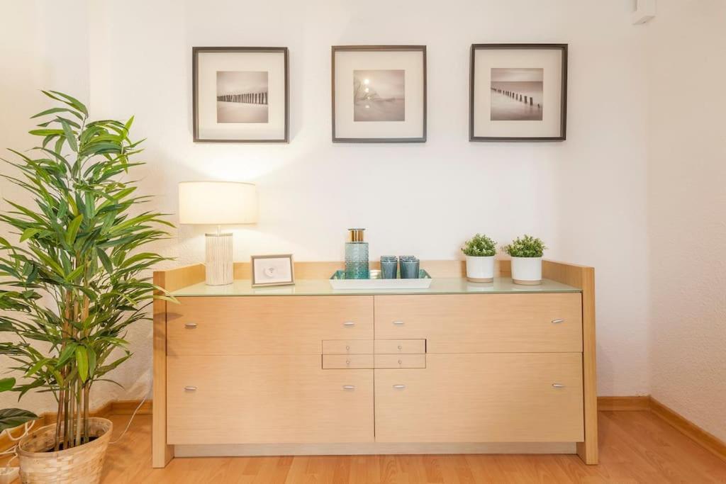 Precioso Piso Moderno: Terraza, A/C, Netflix, Wifi Apartman Valencia Kültér fotó