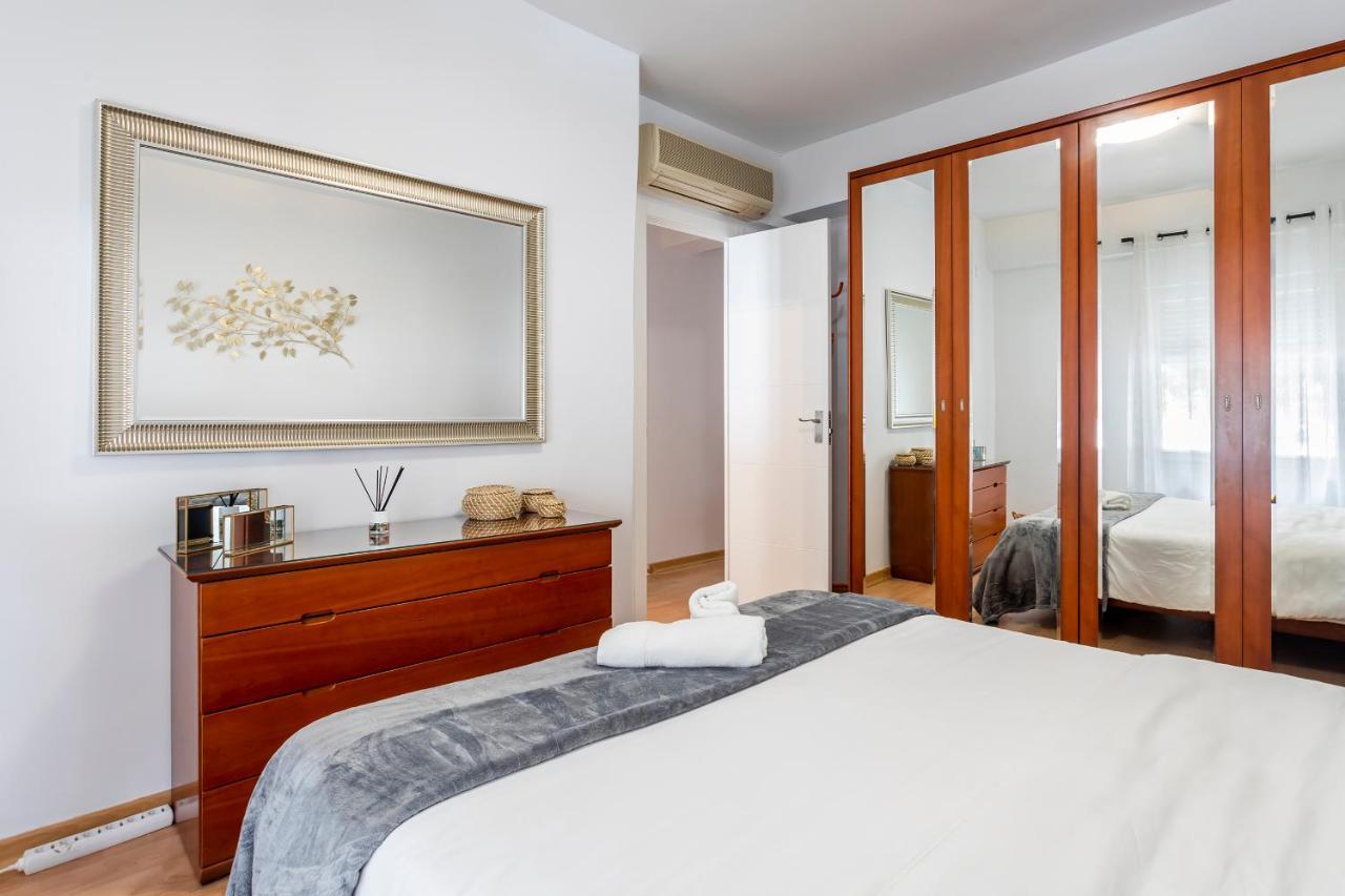 Precioso Piso Moderno: Terraza, A/C, Netflix, Wifi Apartman Valencia Kültér fotó