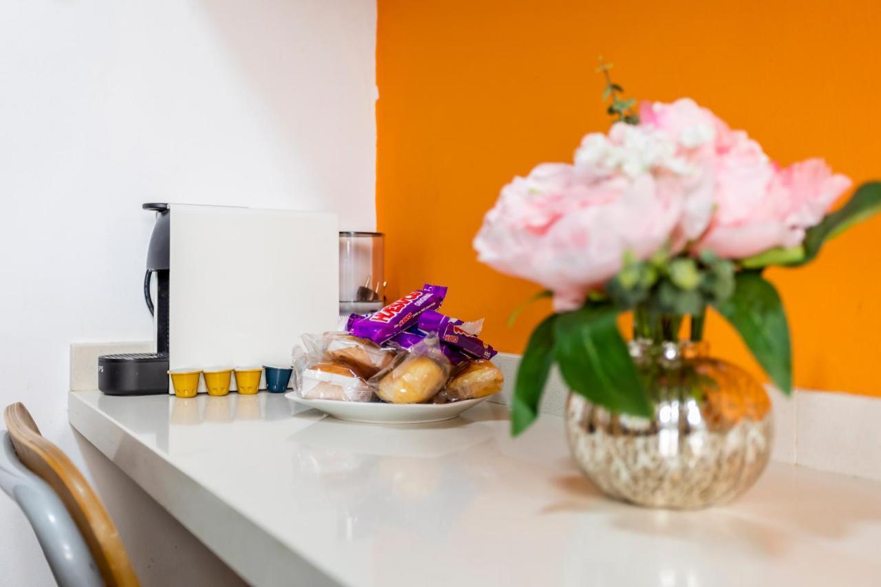 Precioso Piso Moderno: Terraza, A/C, Netflix, Wifi Apartman Valencia Kültér fotó