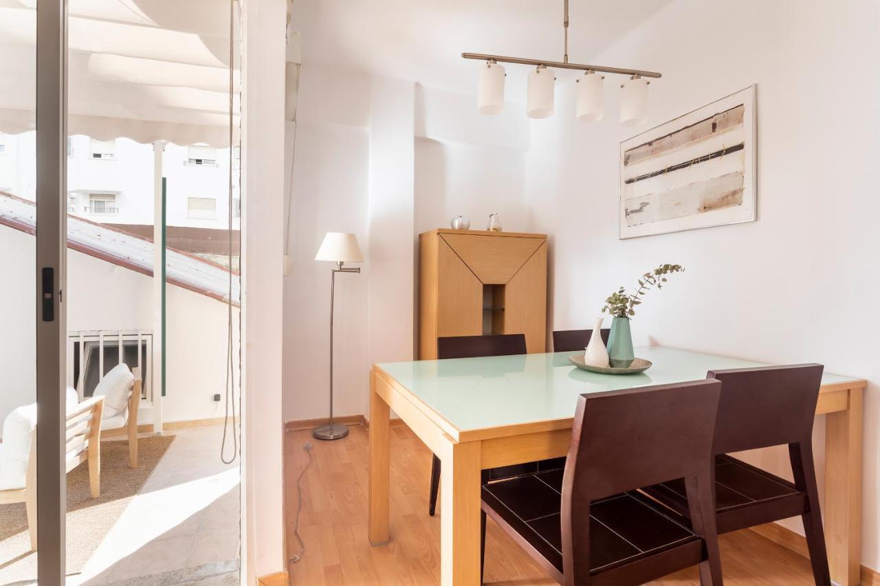 Precioso Piso Moderno: Terraza, A/C, Netflix, Wifi Apartman Valencia Kültér fotó