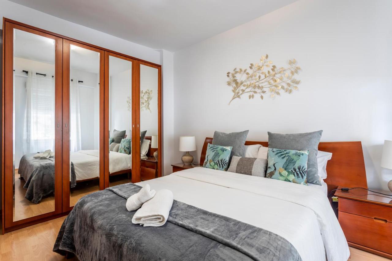Precioso Piso Moderno: Terraza, A/C, Netflix, Wifi Apartman Valencia Kültér fotó