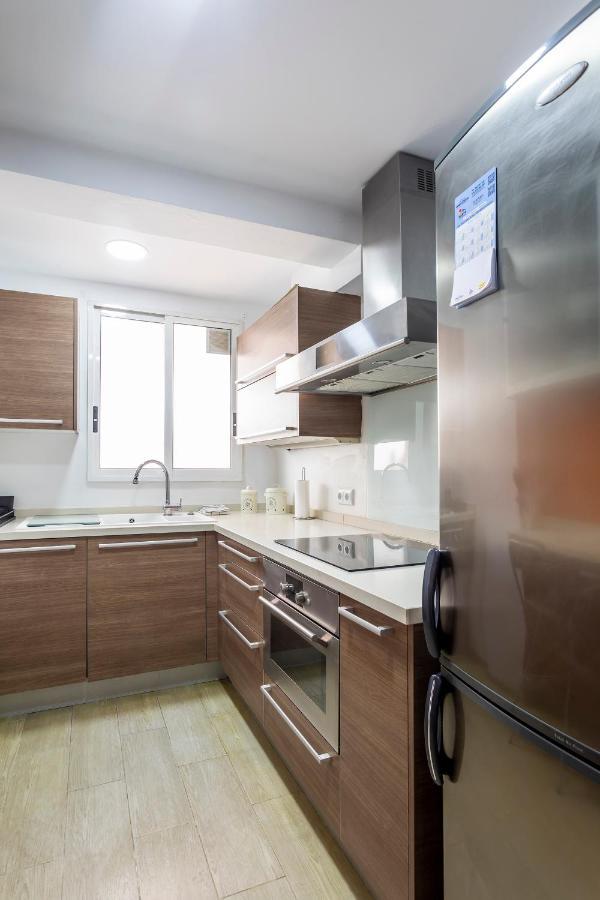 Precioso Piso Moderno: Terraza, A/C, Netflix, Wifi Apartman Valencia Kültér fotó